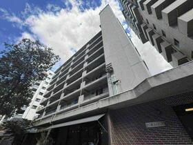 福岡県福岡市中央区六本松３丁目