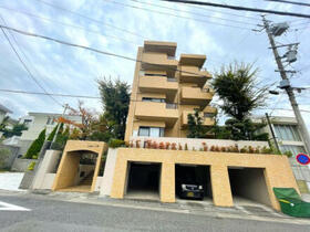 ルミエール八事　「八事」駅歩９分　専用庭あり