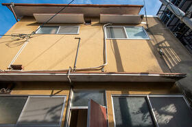 京都府京都市東山区正面通大和大路西入茶屋町