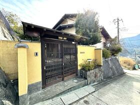 神奈川県足柄下郡湯河原町宮上