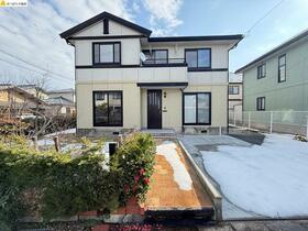 富山県富山市石坂東町