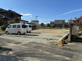 三重県津市大里窪田町