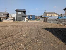 京都府京田辺市草内穴口