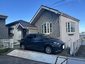 神奈川県横浜市港北区新吉田東１丁目