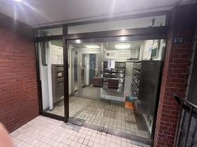 平岸ロイヤルハイツ