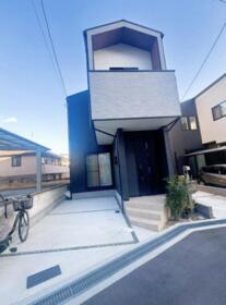 大阪府池田市鉢塚３丁目