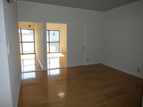 apartment 埼玉県鶴ヶ島市大字藤金
地図を見る