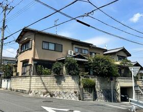京都府京都市北区衣笠開キ町