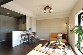 大阪府大阪市生野区鶴橋５丁目