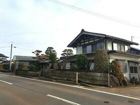 山形県鶴岡市羽黒町野荒町字街道上