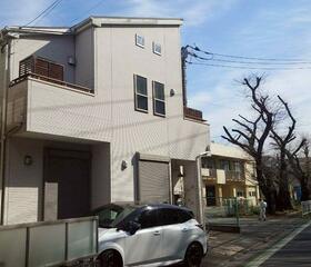 埼玉県ふじみ野市鶴ケ岡１丁目