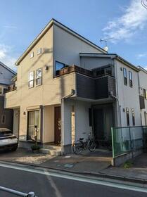 埼玉県ふじみ野市鶴ケ岡１丁目
