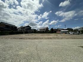 岐阜県羽島市竹鼻町狐穴