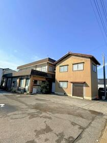 石川県小松市沖町