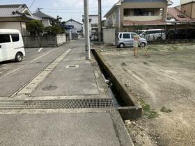 愛媛県新居浜市沢津町３丁目