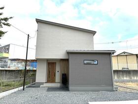 栃木県鹿沼市東町１丁目