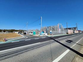 千葉県富里市七栄