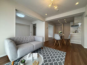 愛知県名古屋市西区名塚町３丁目