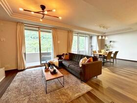 兵庫県芦屋市山手町