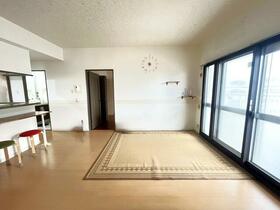 福岡県小郡市小板井