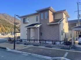 兵庫県丹波篠山市大沢新