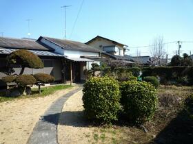 神奈川県伊勢原市上粕屋