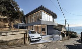 神奈川県鎌倉市腰越１丁目