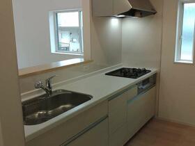 神奈川県座間市入谷西２丁目