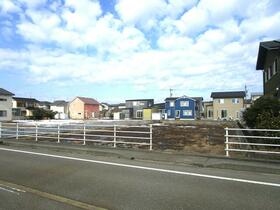 石川県かほく市狩鹿野