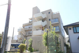 愛知県名古屋市千種区上野１丁目