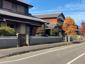 徳島県吉野川市鴨島町飯尾