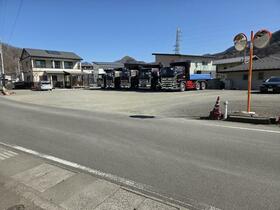 山梨県都留市田野倉