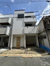 大阪府枚方市出口３丁目