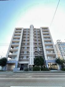 石川県金沢市元町２丁目