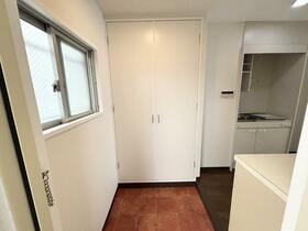 京都府京都市上京区東堀川通下長者町下る三町目