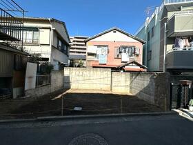 東京都文京区千駄木１丁目