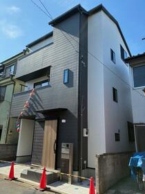 埼玉県三郷市鷹野１丁目