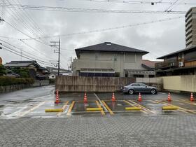京都府京田辺市三山木中央２丁目