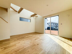 神奈川県綾瀬市深谷上５丁目