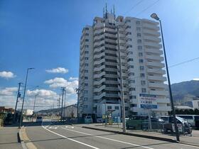 ファミール海南