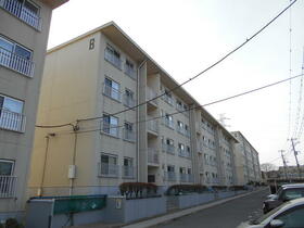 千種台ハイツＢ棟