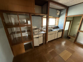 栃木県佐野市葛生東１丁目