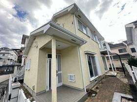 神奈川県横浜市保土ケ谷区仏向町