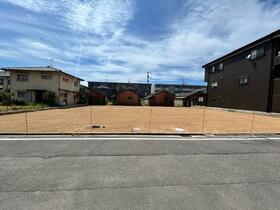 香川県坂出市旭町２丁目