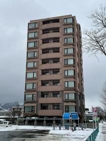 北海道札幌市南区真駒内緑町２丁目