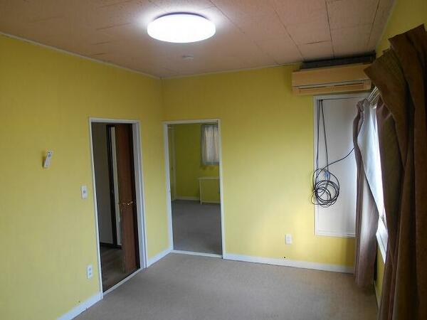 detached 東京都立川市栄町５丁目

地図を見る