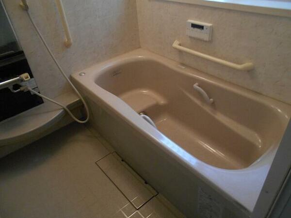 detached 東京都立川市栄町５丁目

地図を見る