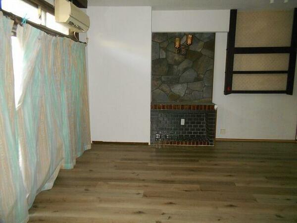 detached 東京都立川市栄町５丁目

地図を見る