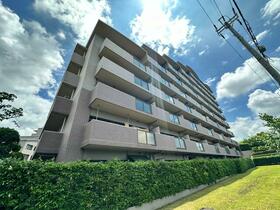 大阪府茨木市学園町