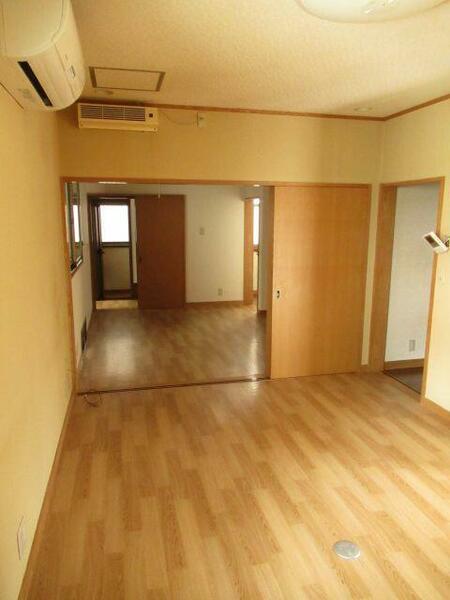 detached 東京都中野区中野３丁目

地図を見る